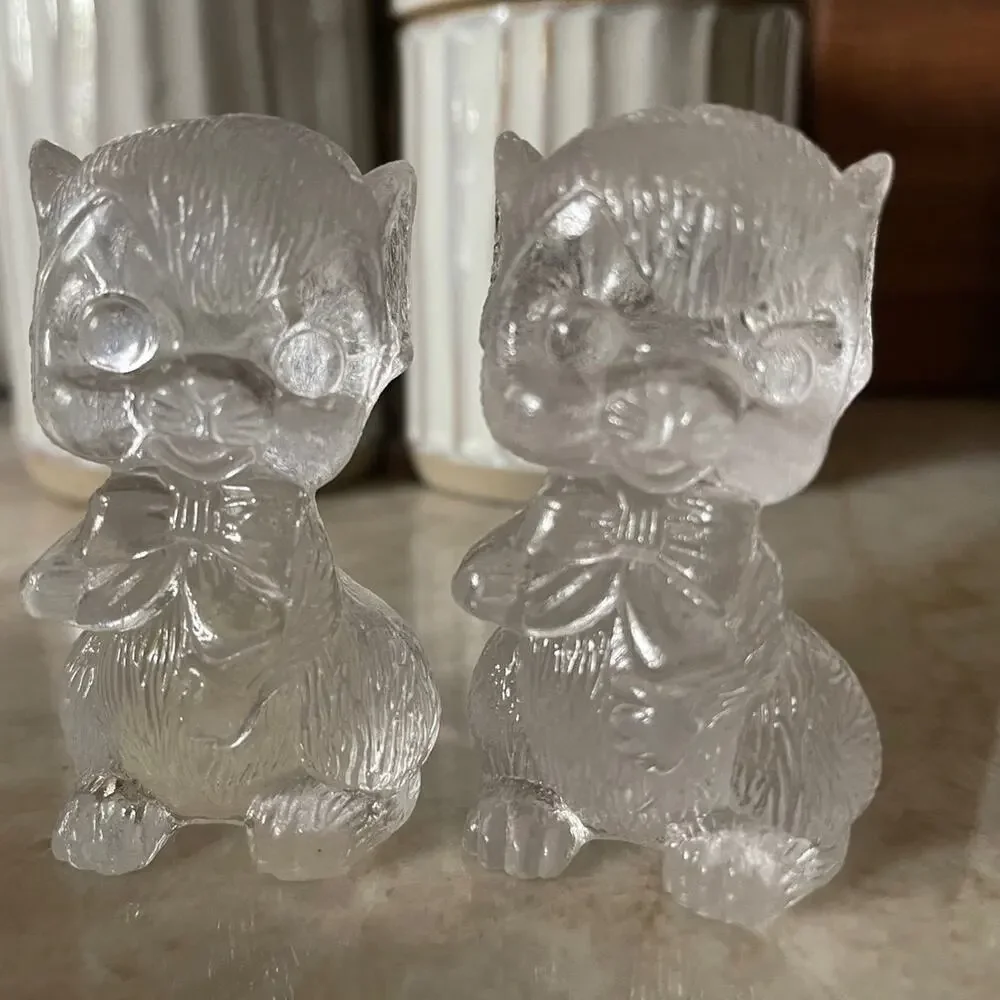 Vintage Lucite Mouse Salt & Pepper shakers